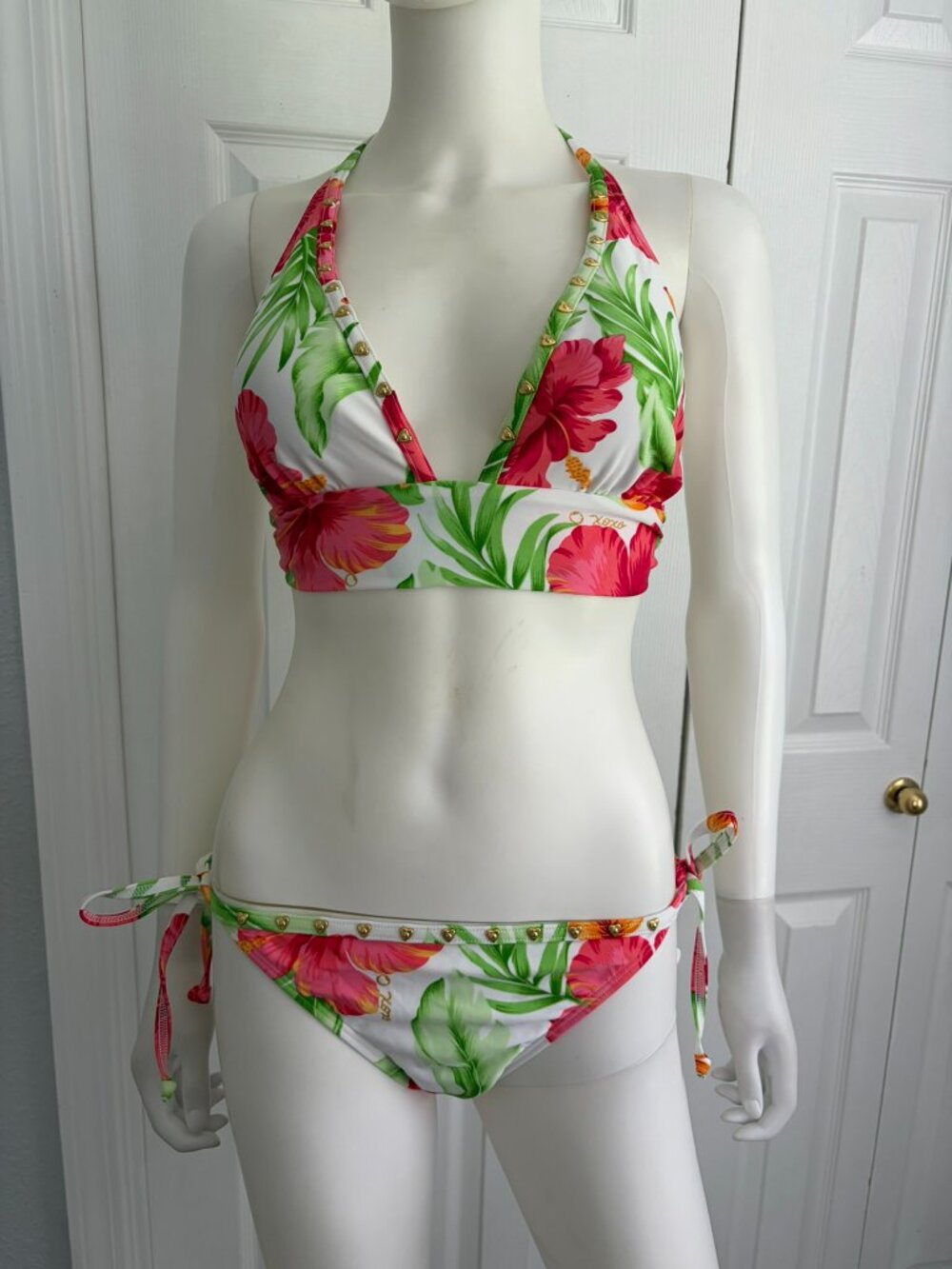 XOXO cute pink & white floral print matching bikini set